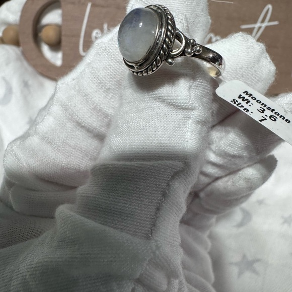 Moonstone - Picture 4 of 5